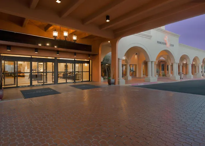 Crowne Plaza Albuquerque By Ihg